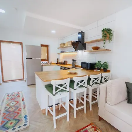 Stylish With Pool Near Blue Lagoon In Villa *
